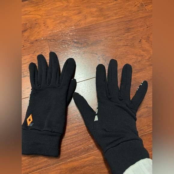 Gloves Costco - Picture 3 of 5